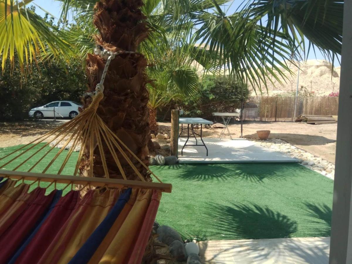 Desert Chilling - סתלבט במדבר Villa Neot HaKikar Luaran gambar
